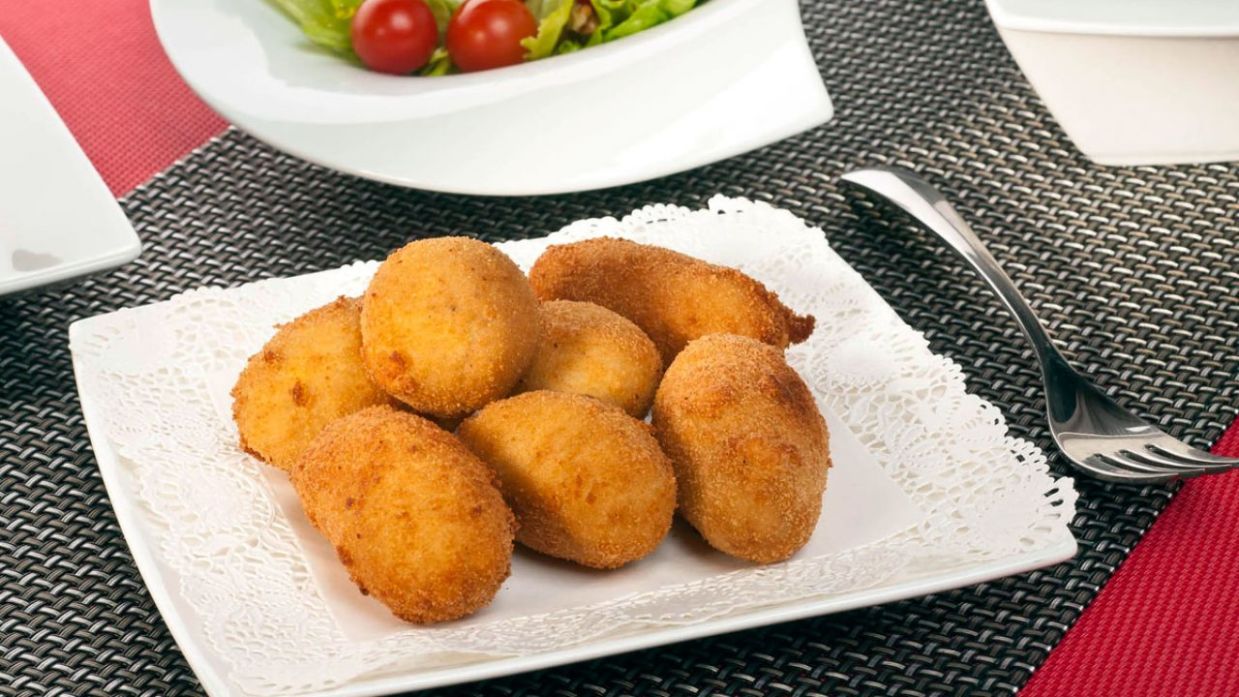 Croquetas de champiñones y ensalada - Bruno Oteiza