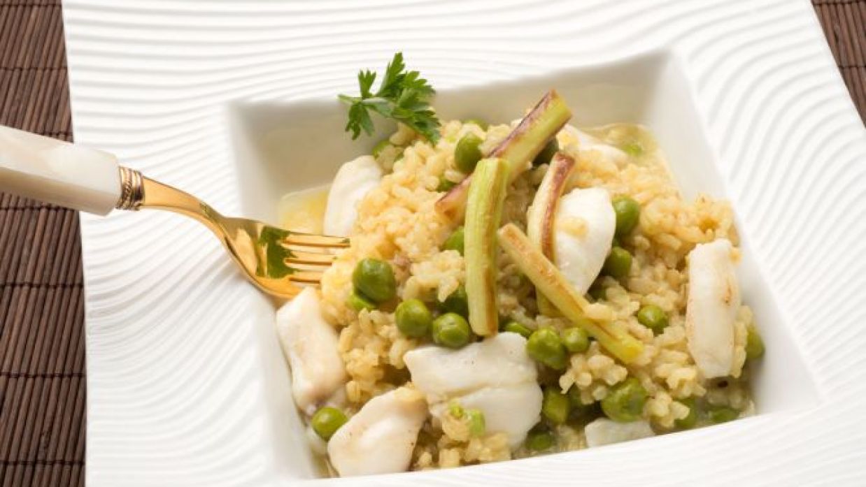 Receta de Arroz integral con guisantes y rape - Karlos Arguiñano