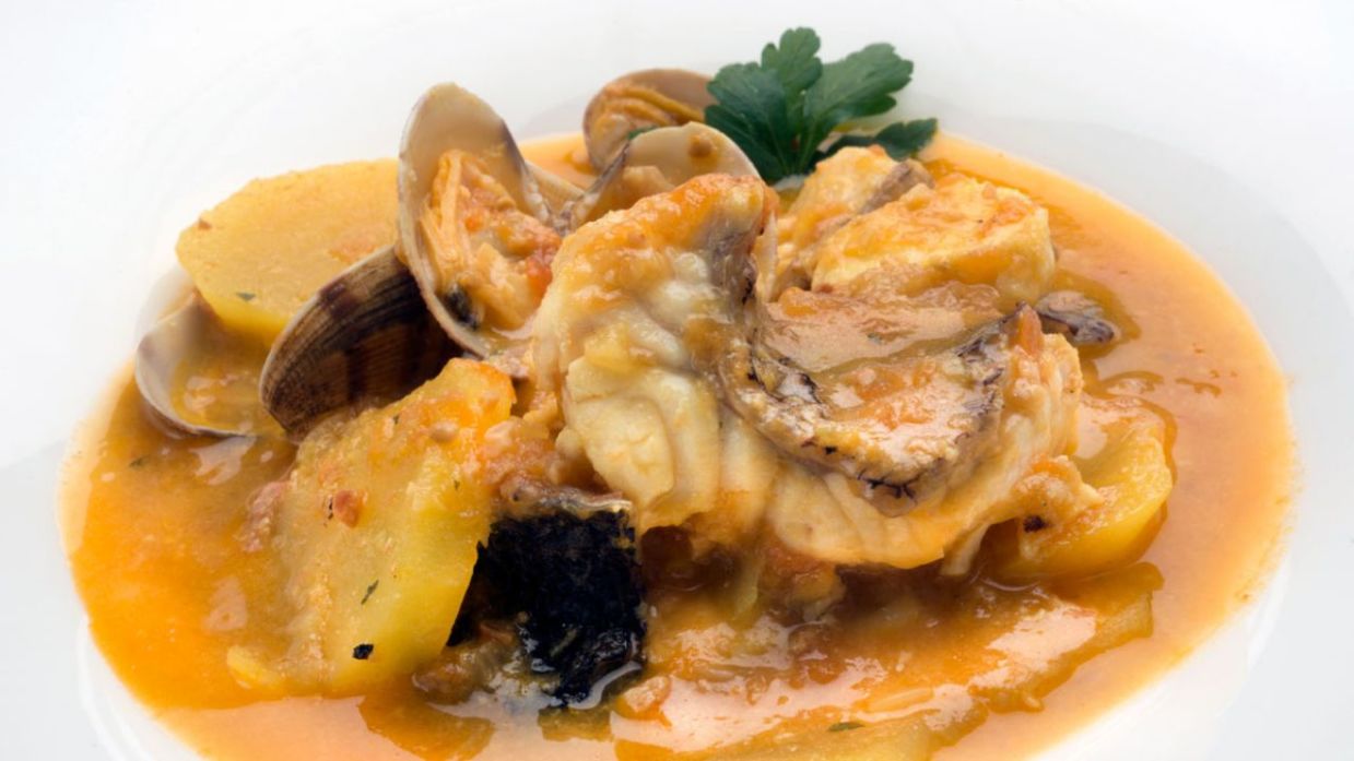 Receta de Suquet de pescado y almejas - Karlos Arguiñano