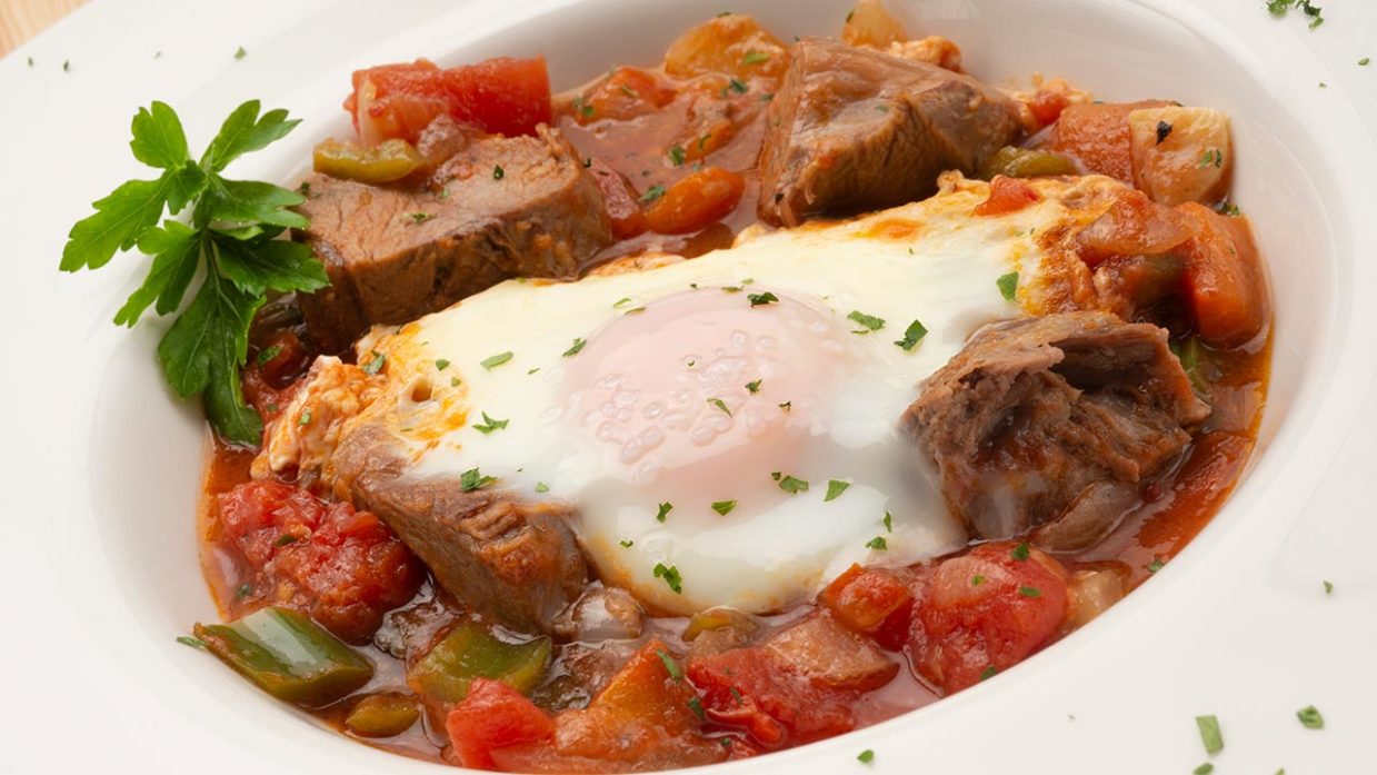 Carne cocida con fritada y huevos al plato - Karlos Arguiñano
